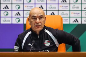 مدرب وطني رهن إشارة مصر