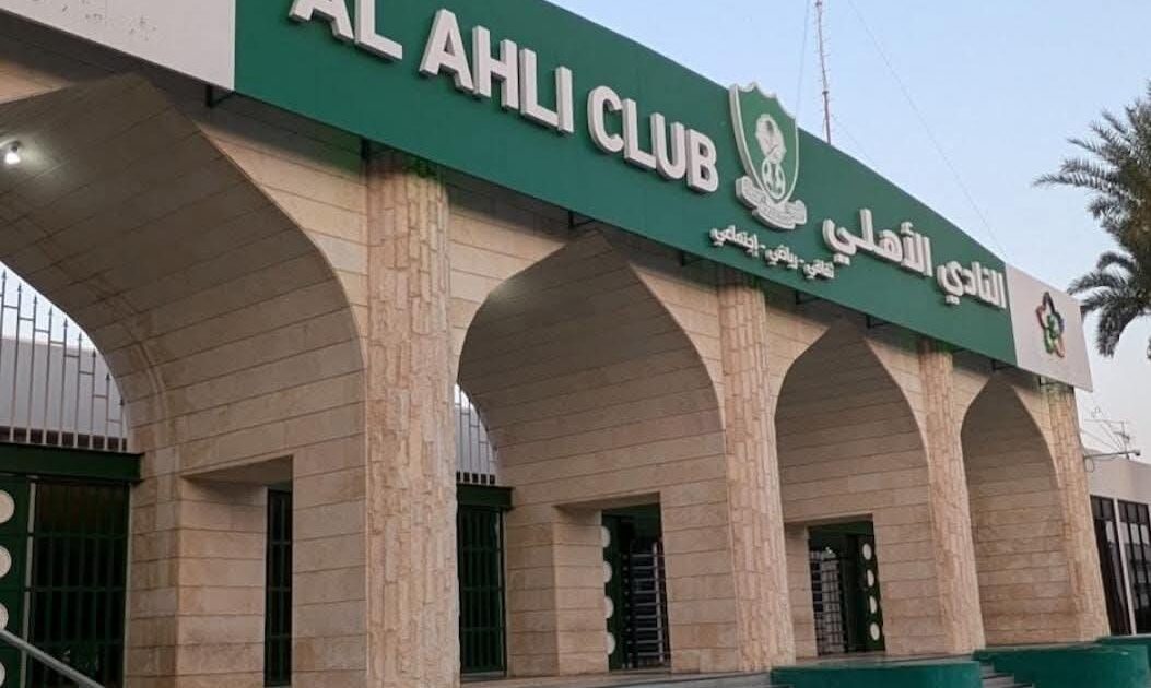 وزارة الرياضة بالتعاون مع الاتحاد السعودي لكرةالسلة تدخّلت بشكل مباشر لحل الأزمة التي تواجه فريق كرة السلة بالنادي الأهلي