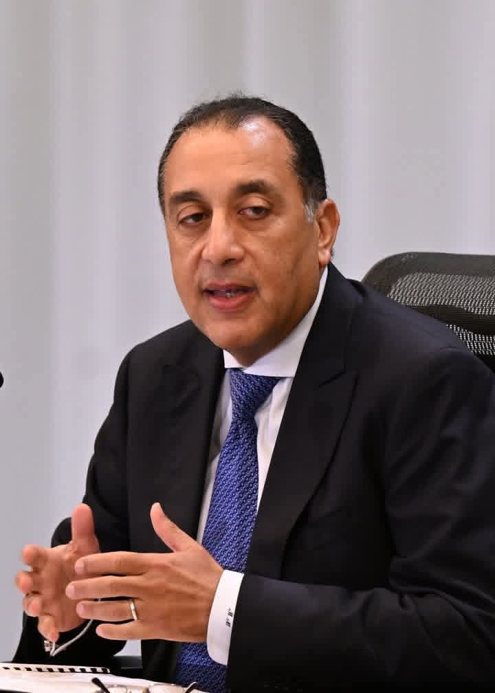 رئيس الوزراء يتابع جهود منظومة الشكاوى الحكومية خلال يوليو الماضي