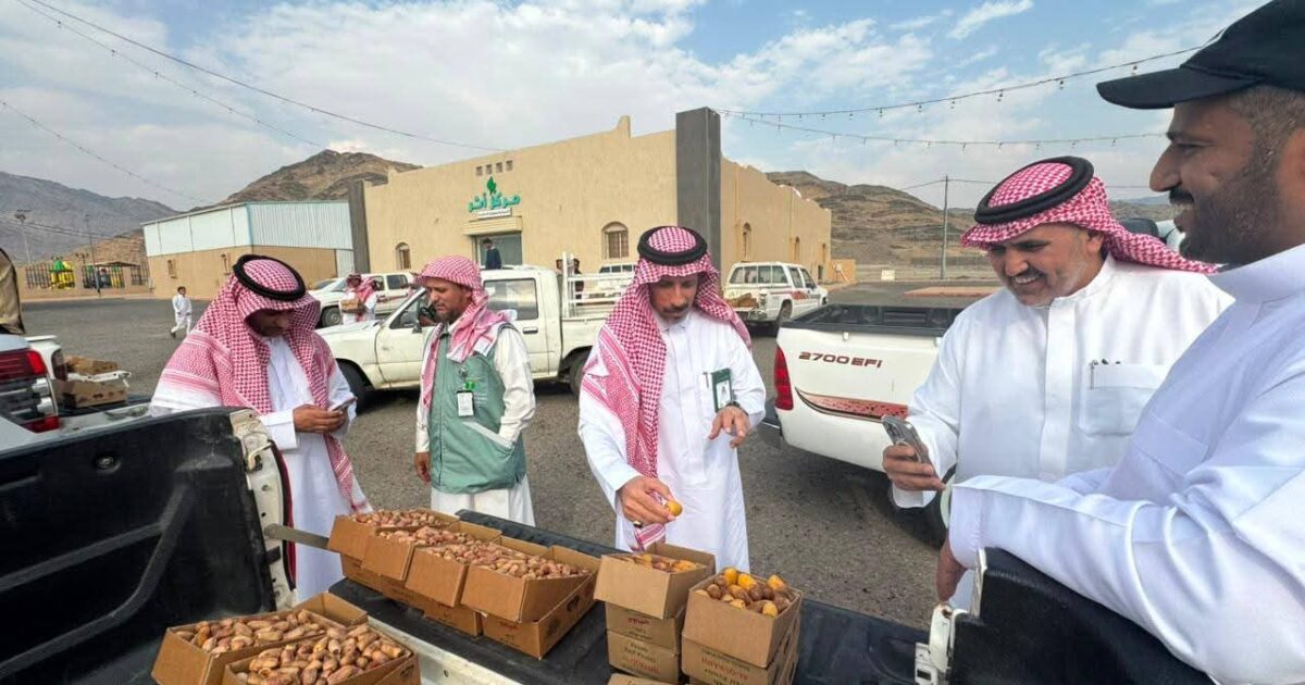 "اختتام حراج التمور بمحافظة رابغ ،مركز حجر بعد موسم حافل بالأنشطة الرقابية والتوعوية"