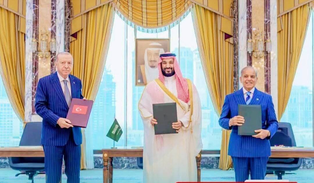 إيران تعلق على اتفاقية الدفاع المشترك بين السعودية وتركيا وباكستان