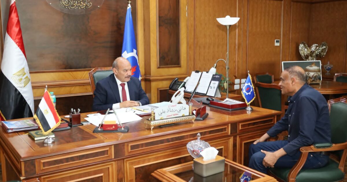 السويس الجديد خطط إستقرار التيار ورفع كفاءة الشبكات 