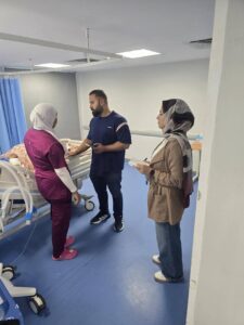 إدارة المستشفيات تتابع انتظام العمل بمستشفى الغردقة العام