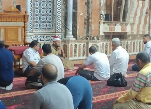 الأوقاف تواصل فعاليات برنامج «المساجد المحورية» بـ3588 مسجدًا وتناقش الإحسان إلى المحتاجين بين صدق العبودية وجمال السلوك