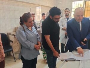 جولة ميدانية لوكيل وزارة الصحة بـ«وحدة نكلة».. متابعة دقيقة للأدوية والمولد ورفع مؤشرات الأداء