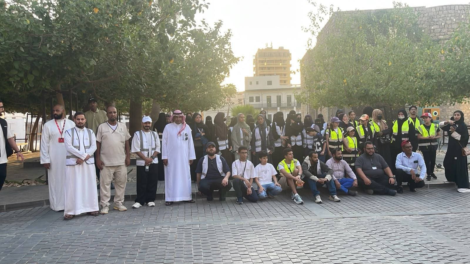 بيئة مكة تواصل تشجير جدة التاريخية بزراعة 3 آلاف شتلة