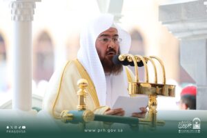 السديس في خطبة الجمعة بالمسجد الحرام يوصي المسلمين بتقوى الله في الغيب والإشهاد، فإنها خير زاد.