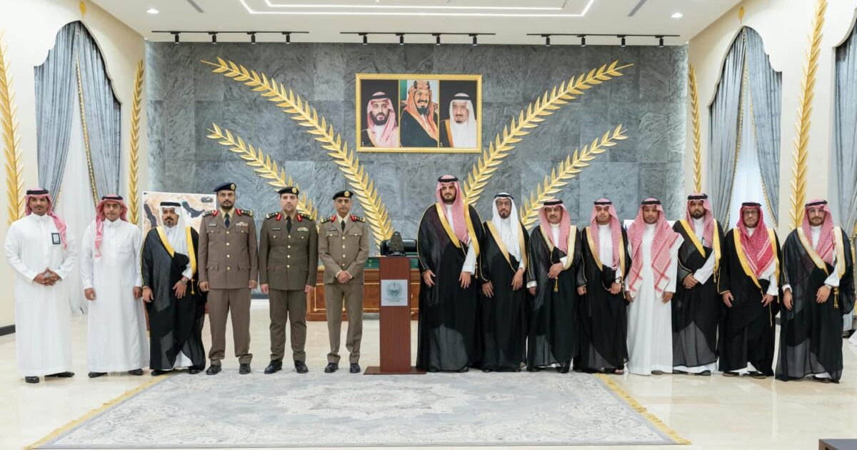محافظ الطائف يكرّم الجهات المشاركة في إنجاح بطولة صعود الهضبة للسيارات