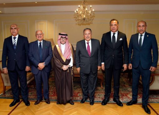 الامين العام لجامعة الدول العربية يستقبل رئيس المنظمة العربية للسياحة والوفد المرافق له بمقر الجامعة العربية بالقاهرة