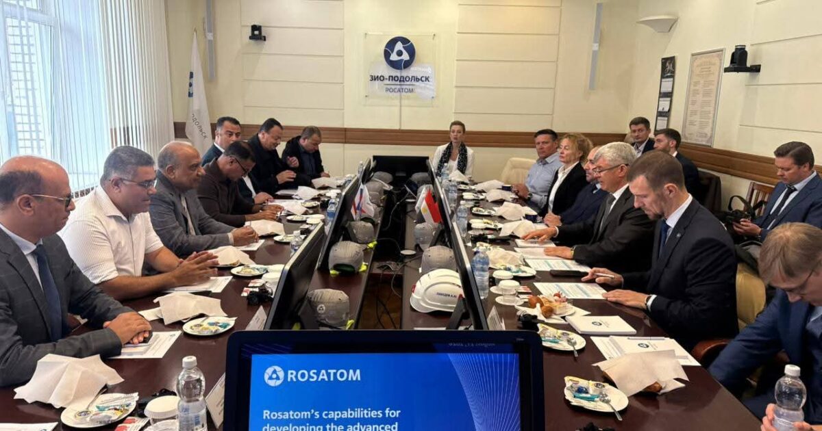 وزير الكهرباء والطاقة المتجددة يتفقد أحد مصانع روساتوم المتخصصة فى المفاعلات النووية الصغيرة خلال زيارته الرسمية بروسيا 