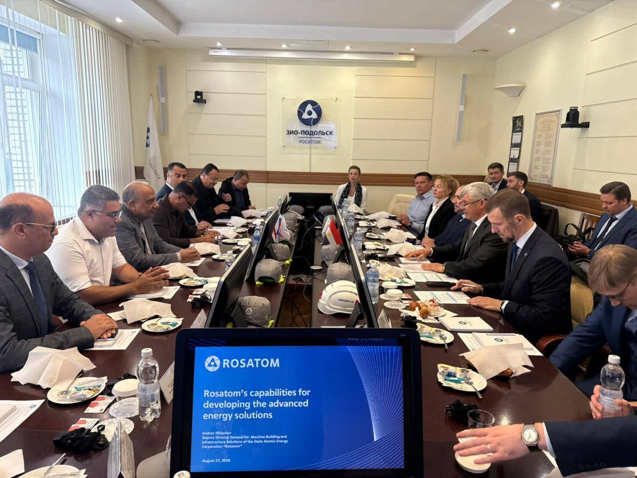 وزير الكهرباء والطاقة المتجددة يتفقد أحد مصانع روساتوم المتخصصة فى المفاعلات النووية الصغيرة خلال زيارته الرسمية بروسيا 