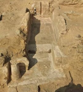 اكتشاف أثري جديد في سقارة.. الكشف عن مقبرة «سخنتيو-بتاح» وآبار دفن تضم أكثر من 100 تمثال أوشابتي