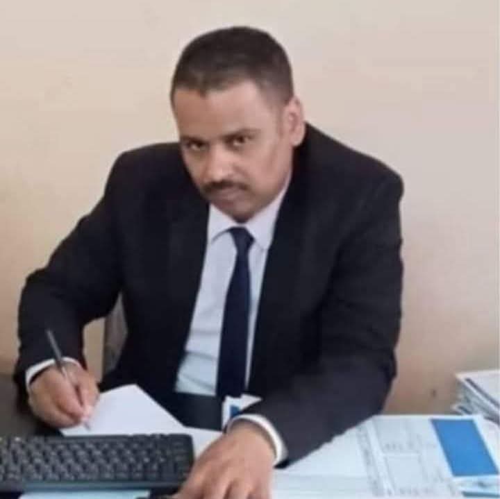 لبس البدلة العسكرية مش هزار.. والقانون له كلمة 