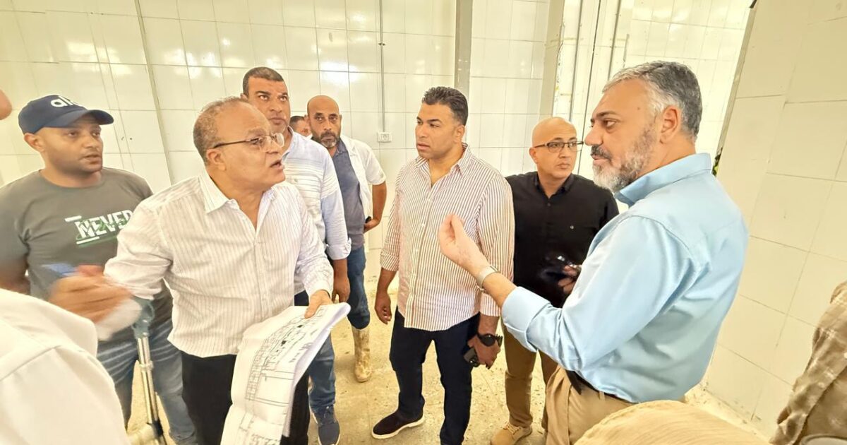 نائب محافظ السويس يتفقد المجزر الآلي بقرية الألبان ويوجه بسرعة الانتهاء من التجهيزات تمهيداً للتشغيل