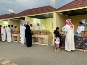 محافظ ميسان يفتتح مهرجان العسل والفواكه الموسمية في بني سعد