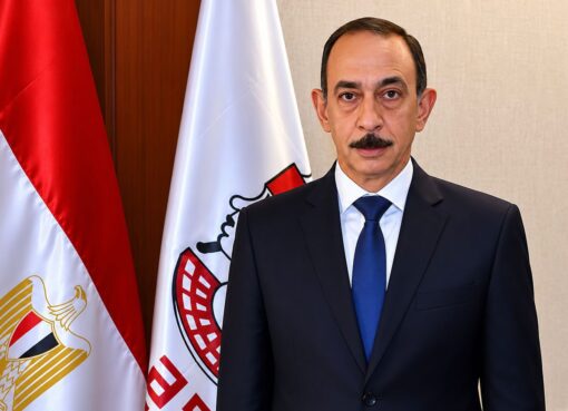 محافظ سوهاج يوجه بتسريع مد شبكات الغاز وتخصيص رقم "واتساب" خاص بالشركة لتلقي الشكاوى.