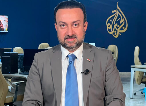🖋️ عمر الناصر في الحالة العراقية لا يكفي أن تكون فاسدا، لكي تكتمل اركان القوة والنفوذ ، بل أحياناً تحتاج إلى حاشية تُقنعك وتشرعن لك فسادك ، ليكون لك إنجاز