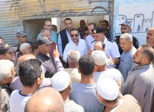محافظ المنوفية يفاجئ جمعية طوخ طنبشا الزراعية.. قرارات عاجلة لتيسير صرف الأسمدة وتحسين مستوى الخدمات