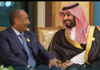 السعودية تتحرك خارج حدودها.. السودان والبحر الأحمر بداية مشروع نفوذ إقليمى جديد