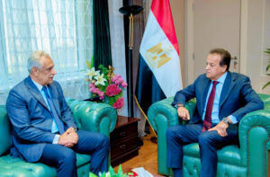 وزيرا الصحة والإنتاج الحربي يبحثان مستجدات عدد من المشروعات القومية المشتركة.