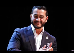 من أصول مصرية.. عبد الرحمن السيد يفوز بترشيح الديمقراطيين لانتخابات مجلس الشيوخ الأمريكى فى ميشيجان