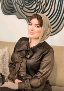 كل سنة وانتي أجمل ميرنا وأجمل فرحة في حياتنا