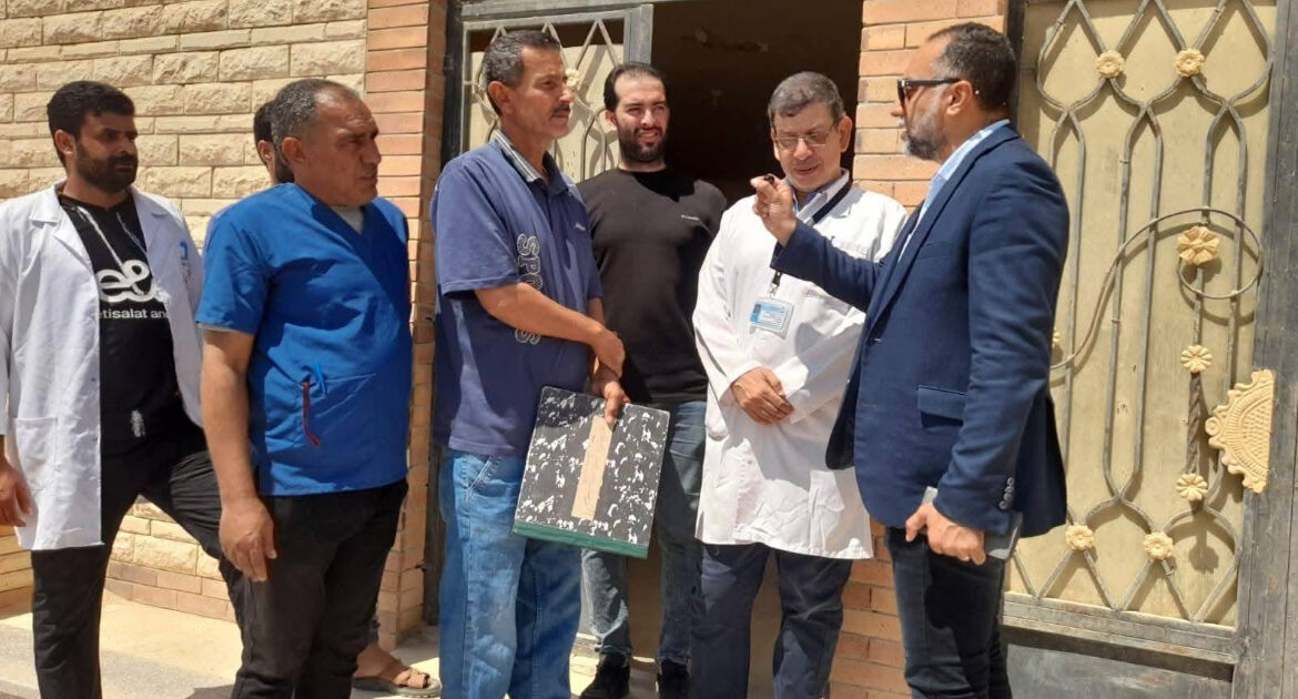 وكيل صحة شمال سيناء يواصل جولاته بوسط سيناء.. متابعة ميدانية لوحدات الرعاية ومستشفى نخل المركزي