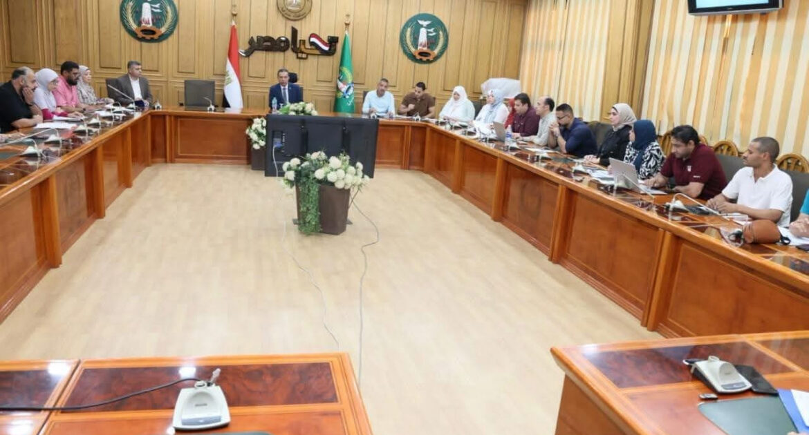 محافظ المنوفية يتابع تنفيذ خطة استثمارية تتجاوز 830 مليون جنيه لتحسين الخدمات ودعم البنية التحتية