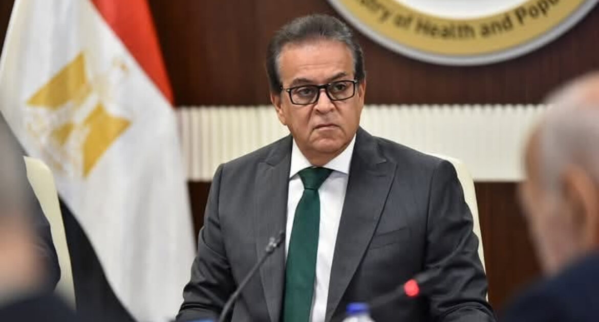 وزير الصحة يتابع تداعيات حادث انقلاب سيارة ربع نقل بمحافظة الإسماعيلية