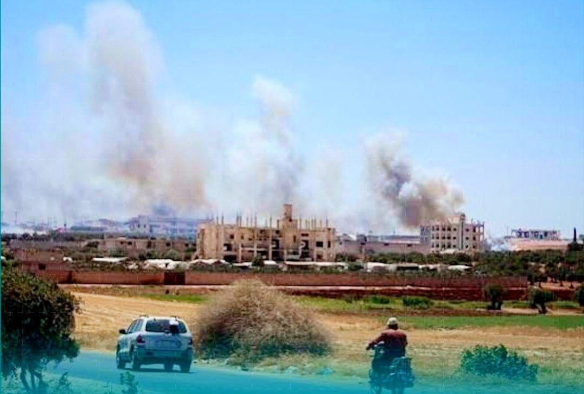 طيران مجهول يضـرب سـوريا..يسـتهدف مدرج مطار أبو الظهور العسكرى فى ريف إدلب الشرقى شمال غرب سوريا.