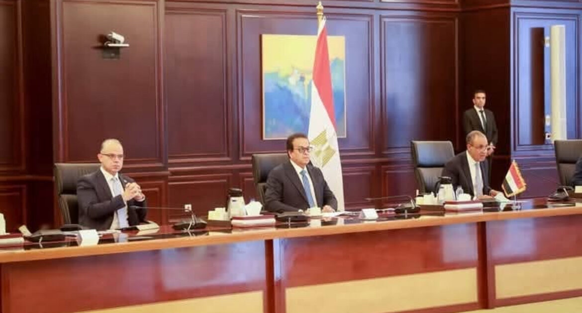 ‏‎وزير الصحة يستقبل وزيرة التعاون الدولي بدولة قطر لبحث سبل دعم الأشقاء الفلسطينيين وتعزيز التعاون الصحي المشترك