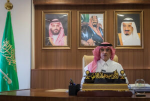 لجنة الأمن القومى بالبرلمان الإيرانى توافق على فرض رسوم خدمات بحرية على السفن العابرة لمضيق هرمز