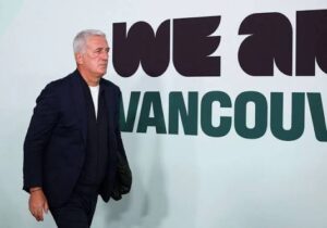 رسمياً بيتكوفيتش يغادر الجزائر