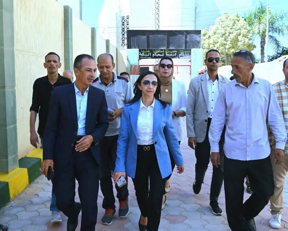 محافظ البحيرة تتابع