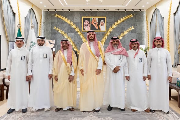 محافظ الطائف يطّلع