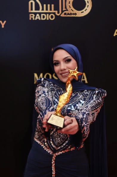 ولاء السيد تحصد