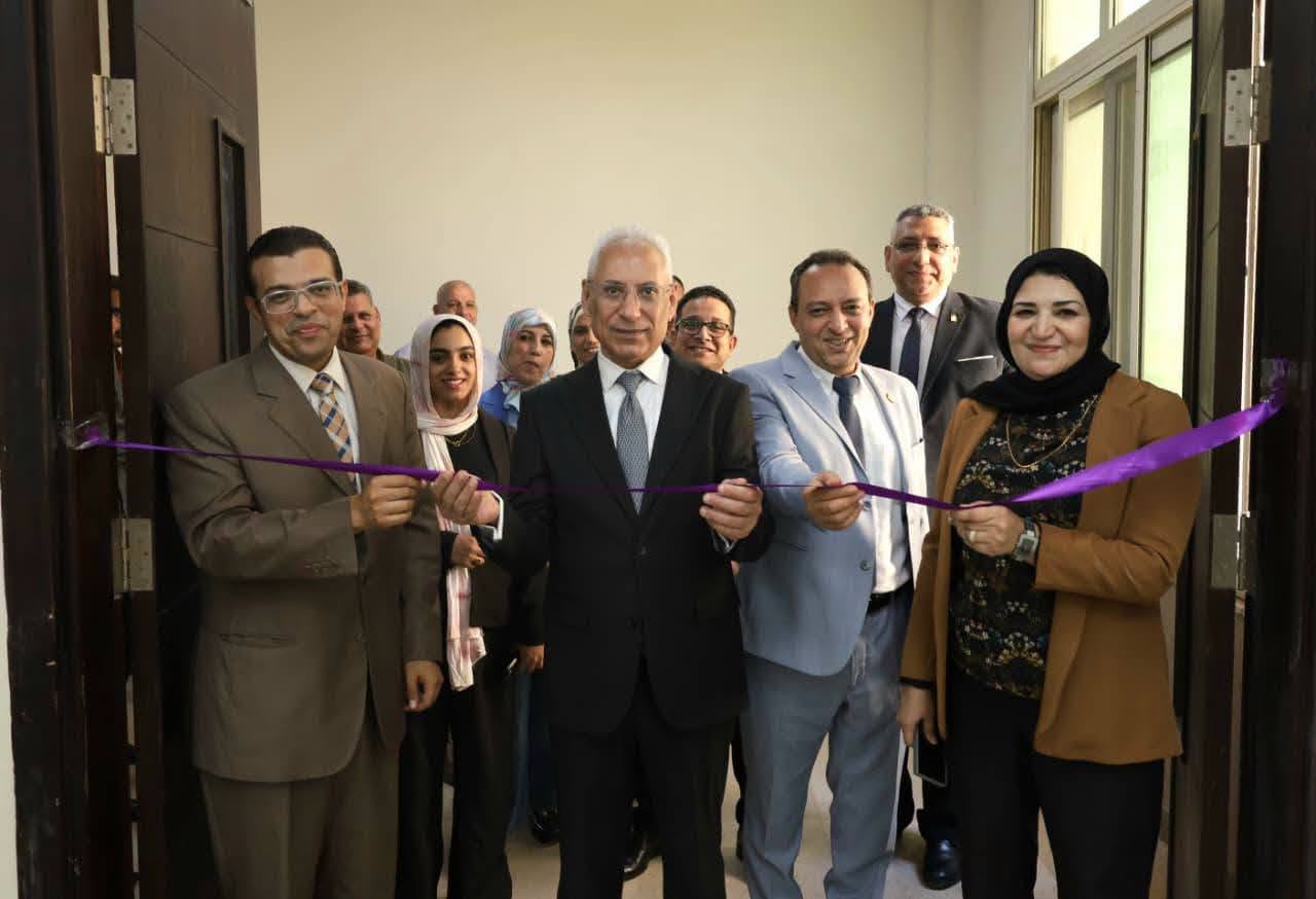 رئيس جامعة المنيا
