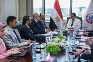وزير الصحة يبحث مستجدات إنشاء مجمع للأجهزة التعويضية والأطراف الصناعية