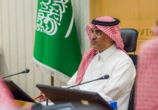 تعليم الطائف يناقش مؤشر الالتحاق برياض الأطفال