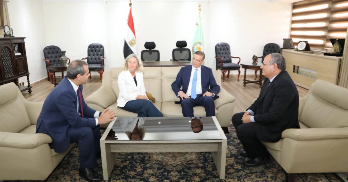 وزير الزراعة يتابع مع "الوكالة الإيطالية" مستجدات المشروعات المشتركة وتقدم مشروع "EU-KAFI"