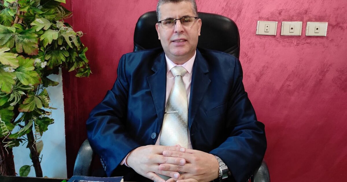 صاحب كتاب رياض الصالحين