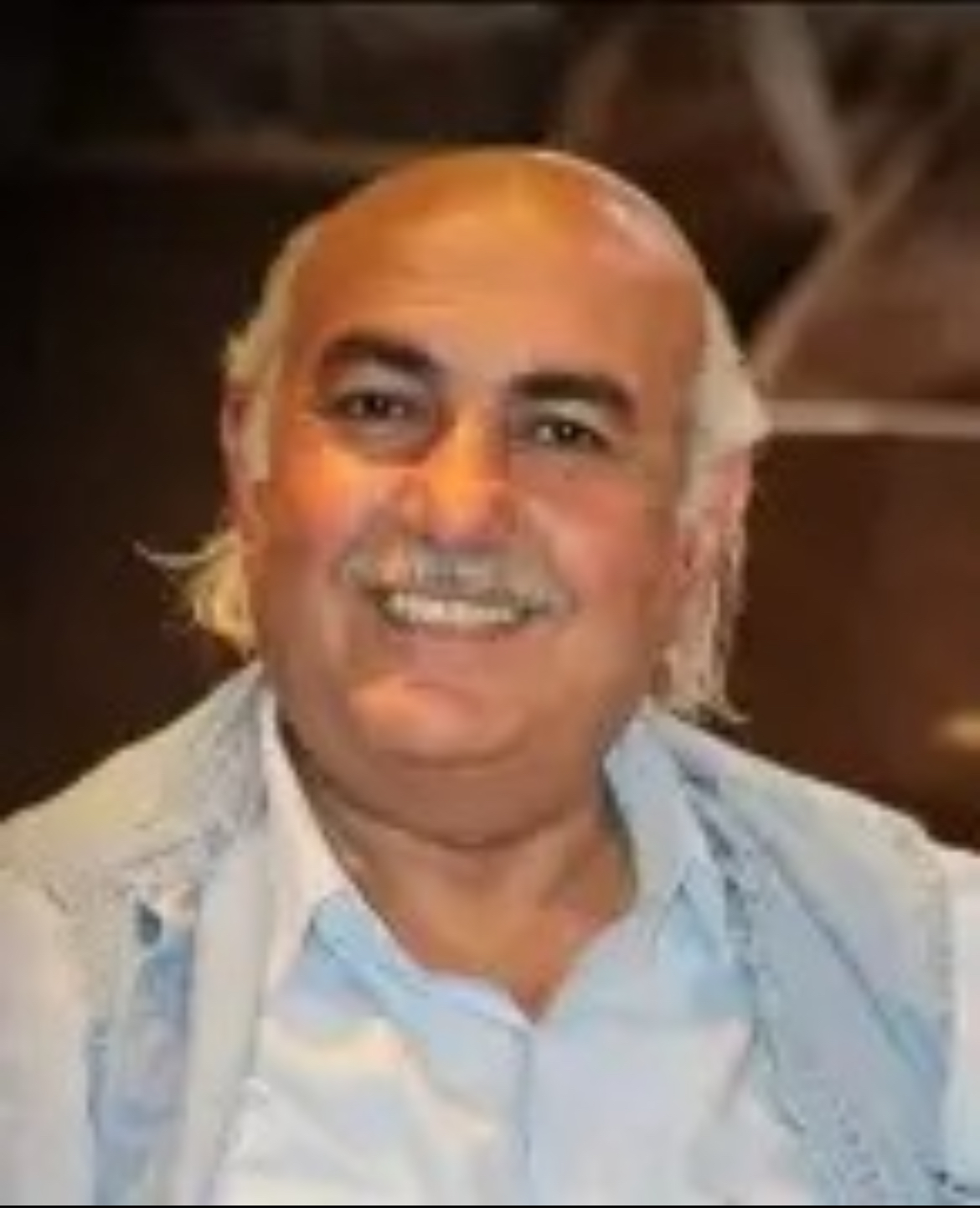 التفاهة والانحلال تزويق الواقع وتخدير المواقع !