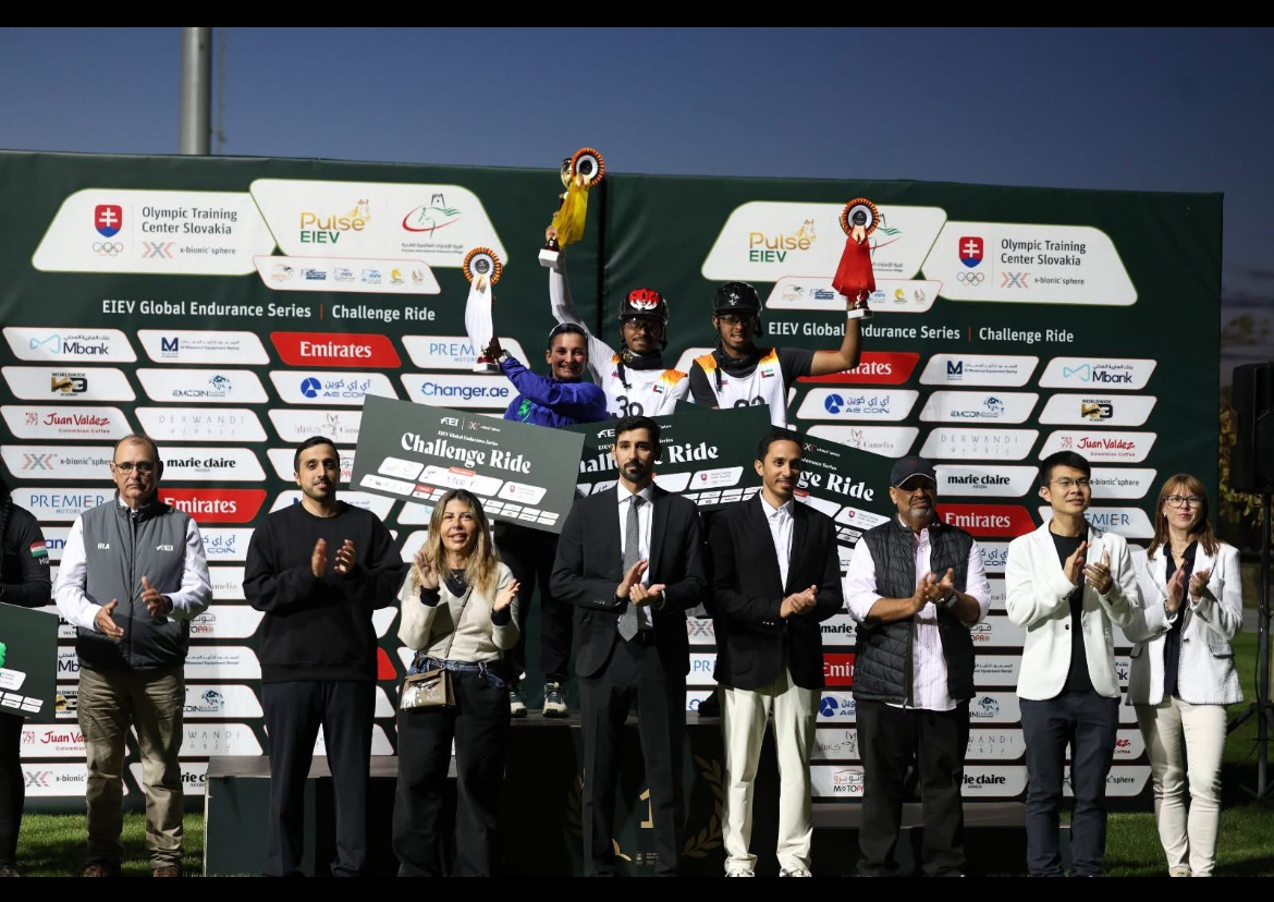 البحريني خليفة مبارك بطل المحطة السادسة لسلسلة سباقات قرية الإمارات العالمية للقدرة في سلوفاكيا