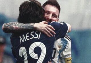 ميسي يعلق الحذاء ويعتزل دولياً