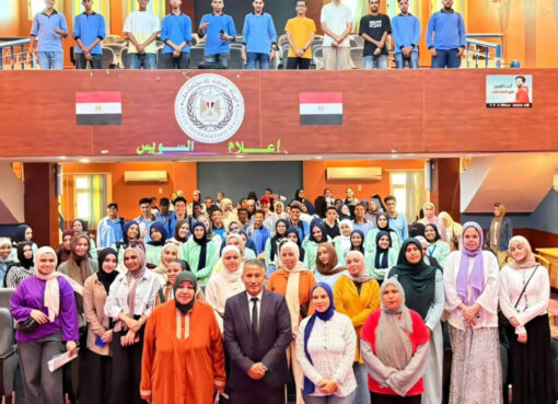 ندوة تثقيفية "حرب أكتوبر والحروب السيبرانية من عبور الارض الى حماية الوعى" بمجمع إعلام السويس