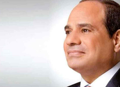 السيسي يصل إلي أنندونيسيا
