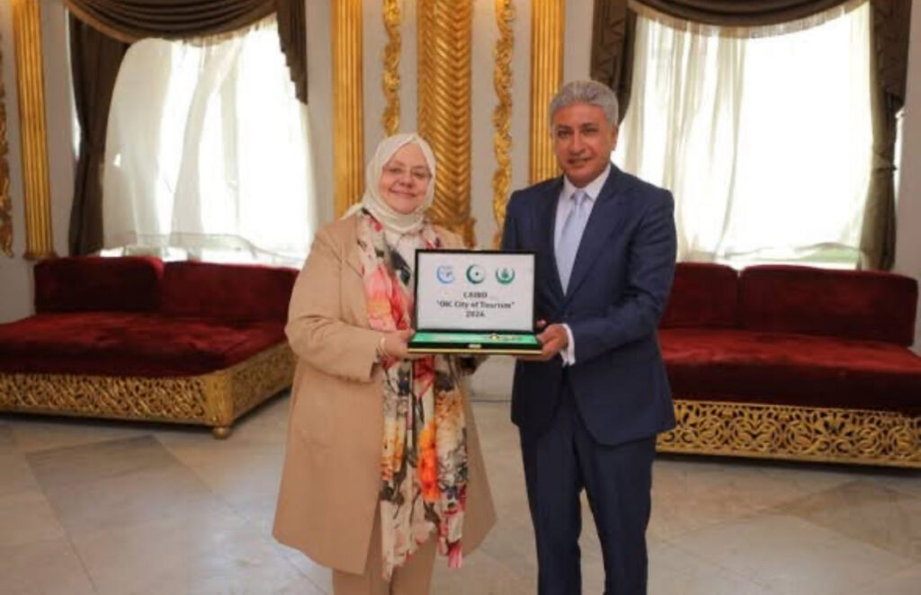 القاهرة عاصمة السياحة الإسلامية 2026