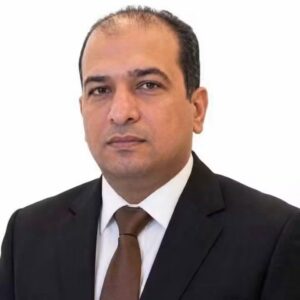 مصطفى الشحات مدير عام للشئون الطبية بديوان عام الشركة المصرية لنقل الكهرباء 